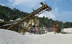 make road base with kefid jaw crusher